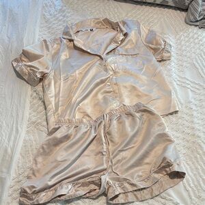 Silky Cream Women's Pajama Set